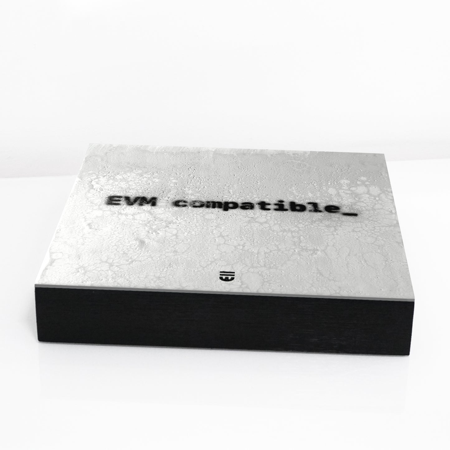 0013 evm.deploy( universal ) ;_